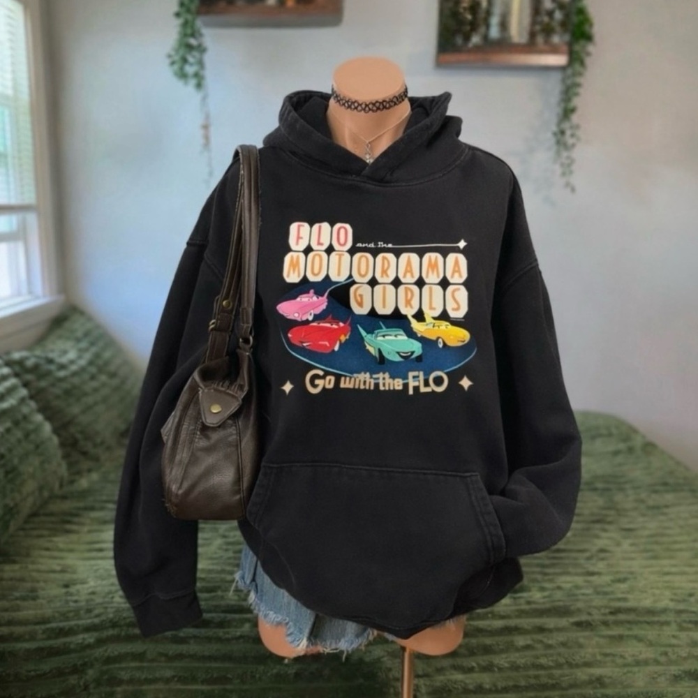 VTG Disney Parks Cars Land Flo Motorama Girls Hoodie Women’s Size XL Y2K